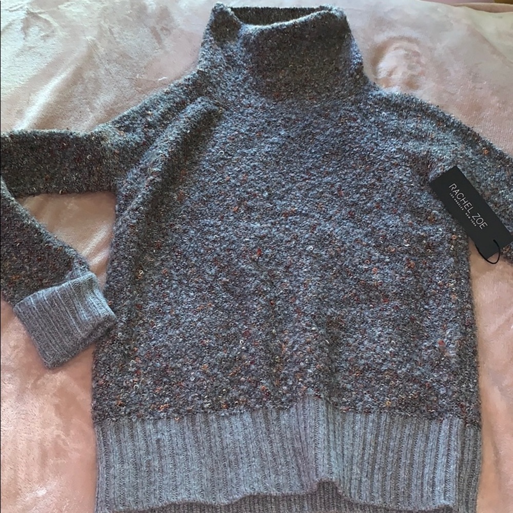 turtle neck sweater